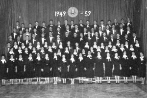 The Chorus Melitensis after singing L-Imnarja (Pace) during the 1960 International Eisteddfod in North Wales 