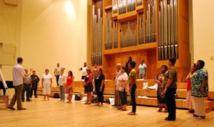 The author presenting one of the workshops for conductors during the First Stellenbosch International Choral Conducting Symposium & Voices of South Africa in 200914 